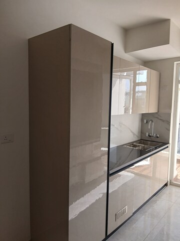 Furnished Amenities in 4 BHK Builder Floor at Sector 9 – for Rent