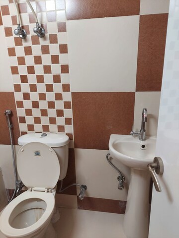 Bathroom in 2 BHK Apartment at Kundan Plaza, Chinar Park – for Rent