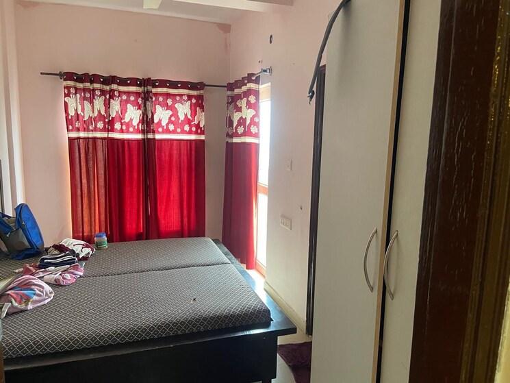 Bedroom, trishla-city 3 Bedroom 1550 Sq.Ft. Apartment In Patiala Road Zirakpur 9722610