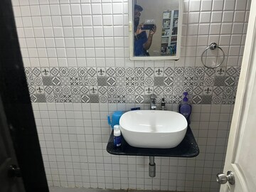 Bathroom in 2 BHK Apartment at Sunshine Apartment Chandivali, Chandivali – for Rent