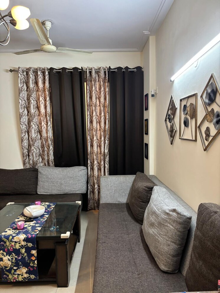 Bedroom, supertech-34-pavilion 3 Bedroom 1295 Sq.Ft. Apartment In Sector 34 Noida 9722711