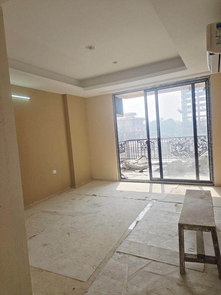 Balcony, omaxe-the-resort-lucknow 4 Bedroom 3666 Sq.Ft. Apartment In Gomti Nagar Lucknow 9722756