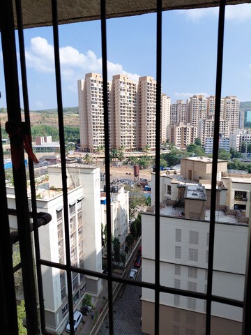 2 BHK Apartment – Exterior View View at Lalani Grandeur, Goregaon East - for Rent