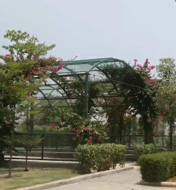  Plot – Garden View at Central Park 3 Flower Valley, Sohna Sector 33 - for Sale