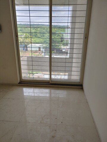 Room in 3 BHK Apartment at Rainbow Athashri At Pebbles, Bavdhan – for Rent