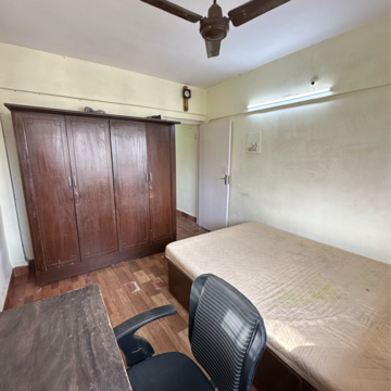 Bedroom in 1 BHK Apartment at Lokhandwala Breeze Apartments, Lokhandwala Complex – for Rent