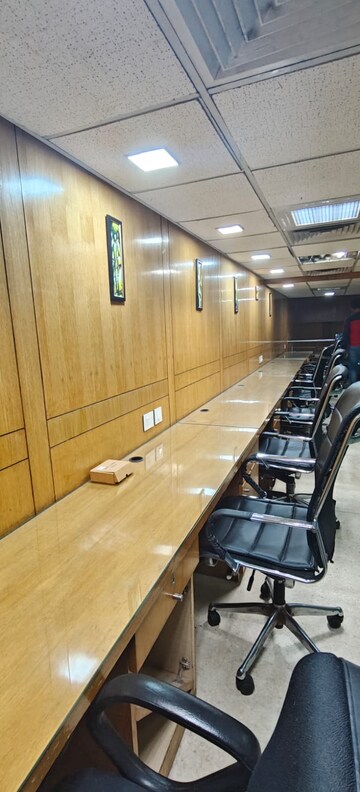  Office Space For Rent in Vipul Agora, Sector 28