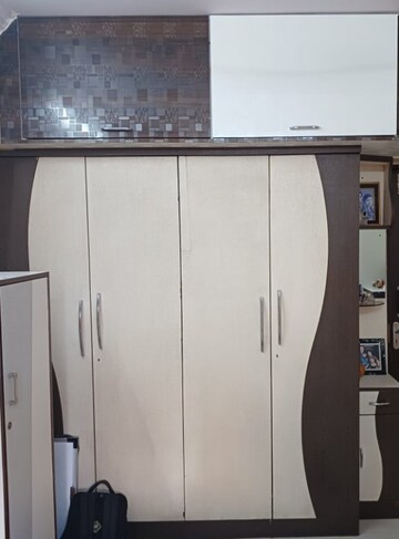  5 BHK Apartment at Regency Estate, Dombivli East – for Sale