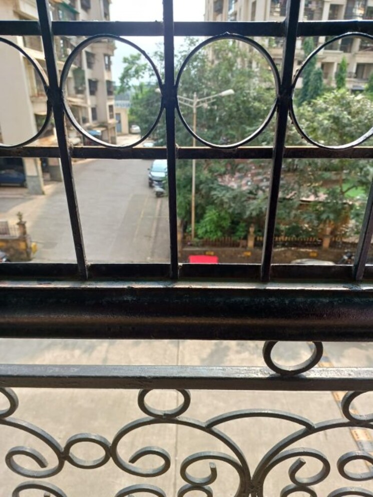 Balcony, regency-estate 5 Bedroom 1550 Sq.Ft. Apartment In Dombivli East Thane 9722897