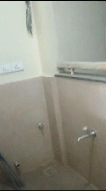 Furnished Amenities in 3 BHK Apartment at Aurobindo The Regent, Kondapur – for Rent