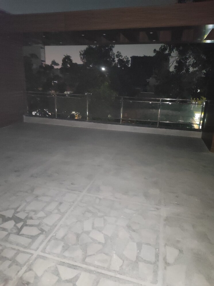  Parking, rwa-apartments-sector-26 2 Bedroom 1450 Sq.Ft. Villa In Sector 26 Noida 9722926