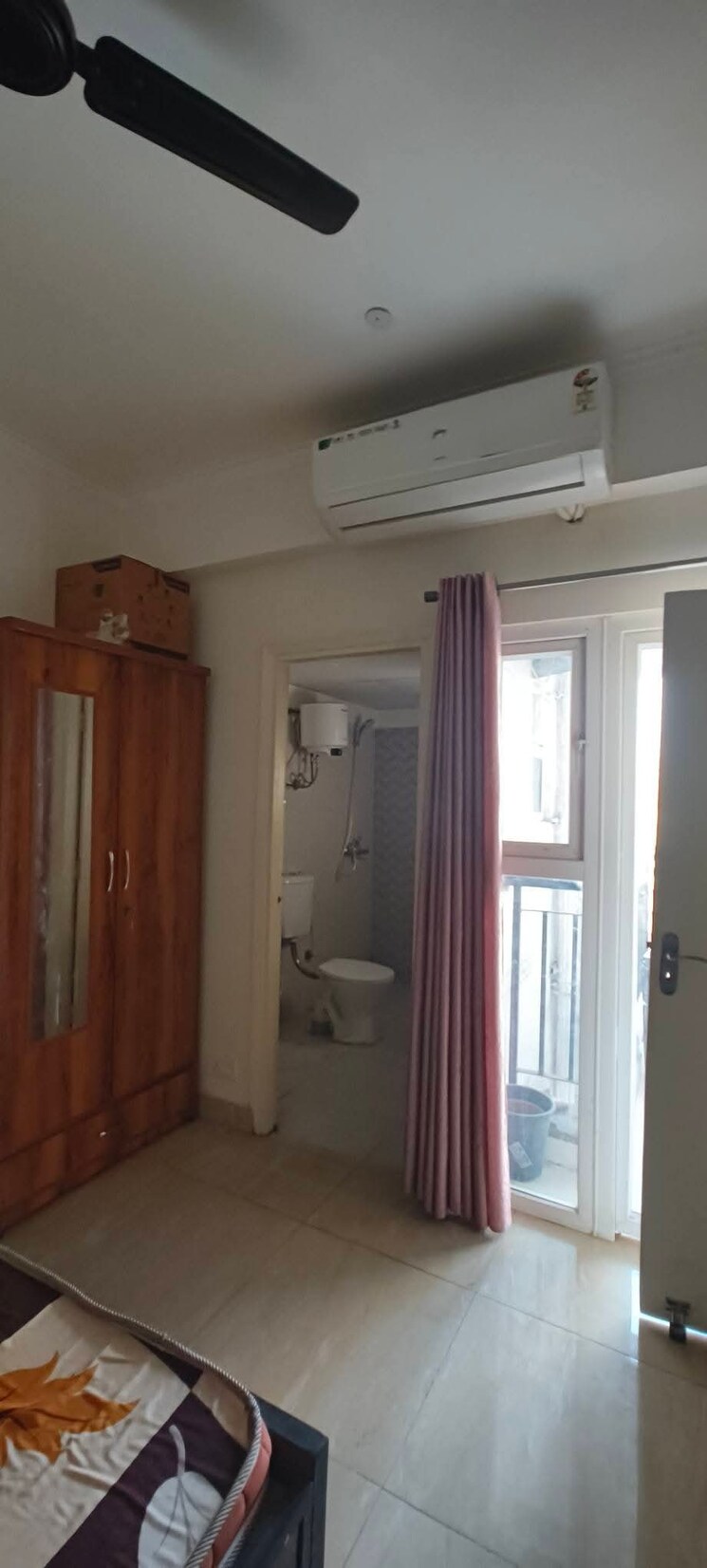 undefined, gaur-city-2-14th-avenue 1 Bedroom 550 Sq.Ft. Apartment In Sector 16c Greater Noida Greater Noida 9722956