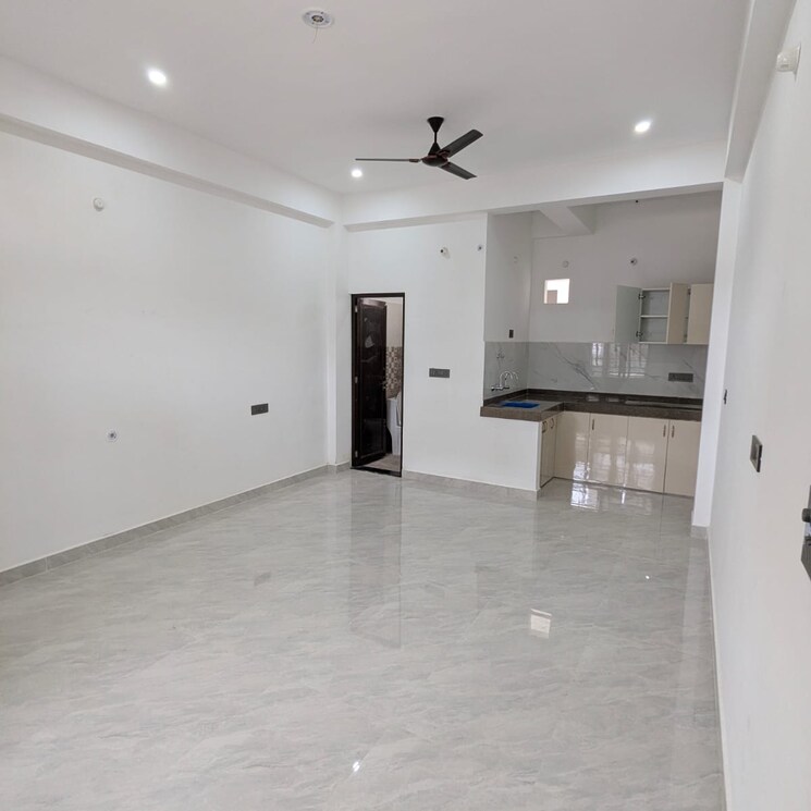 Room, gomti nagar Pg For Girls In Gomti Nagar 9722994