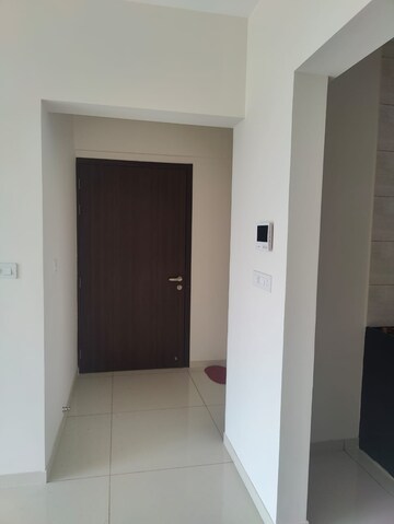 Room in 3 BHK Apartment at Yashwin Orizzonte Phase 2, Kharadi – for Sale