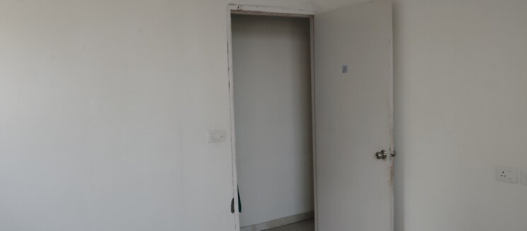 Room, signature-global-signum-107 2 Bedroom 577 Sq.Ft. Apartment In Sector 107 Gurgaon 9723034