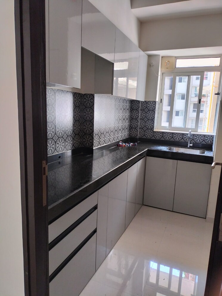 Kitchen, lodha-amara 2 Bedroom 557 Sq.Ft. Apartment In Kolshet Road Thane 9723052