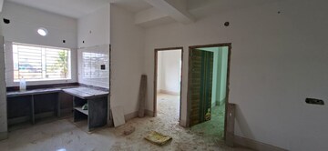 Room in 2 BHK Apartment at Sodepur – for Sale