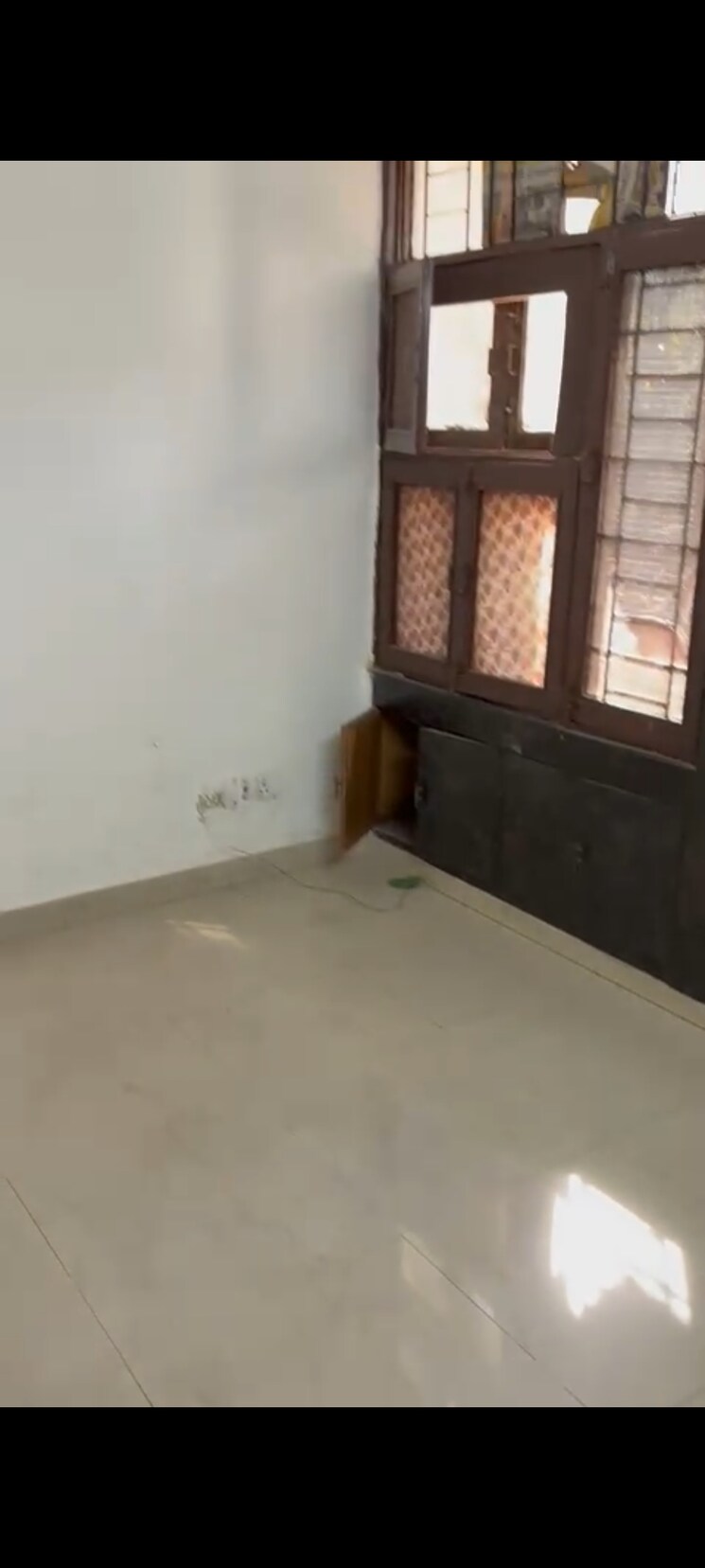 Cover Image, rohini sector 13 3 Bedroom 1500 Sq.Ft. Builder Floor In Rohini Sector 13 Delhi 9723099