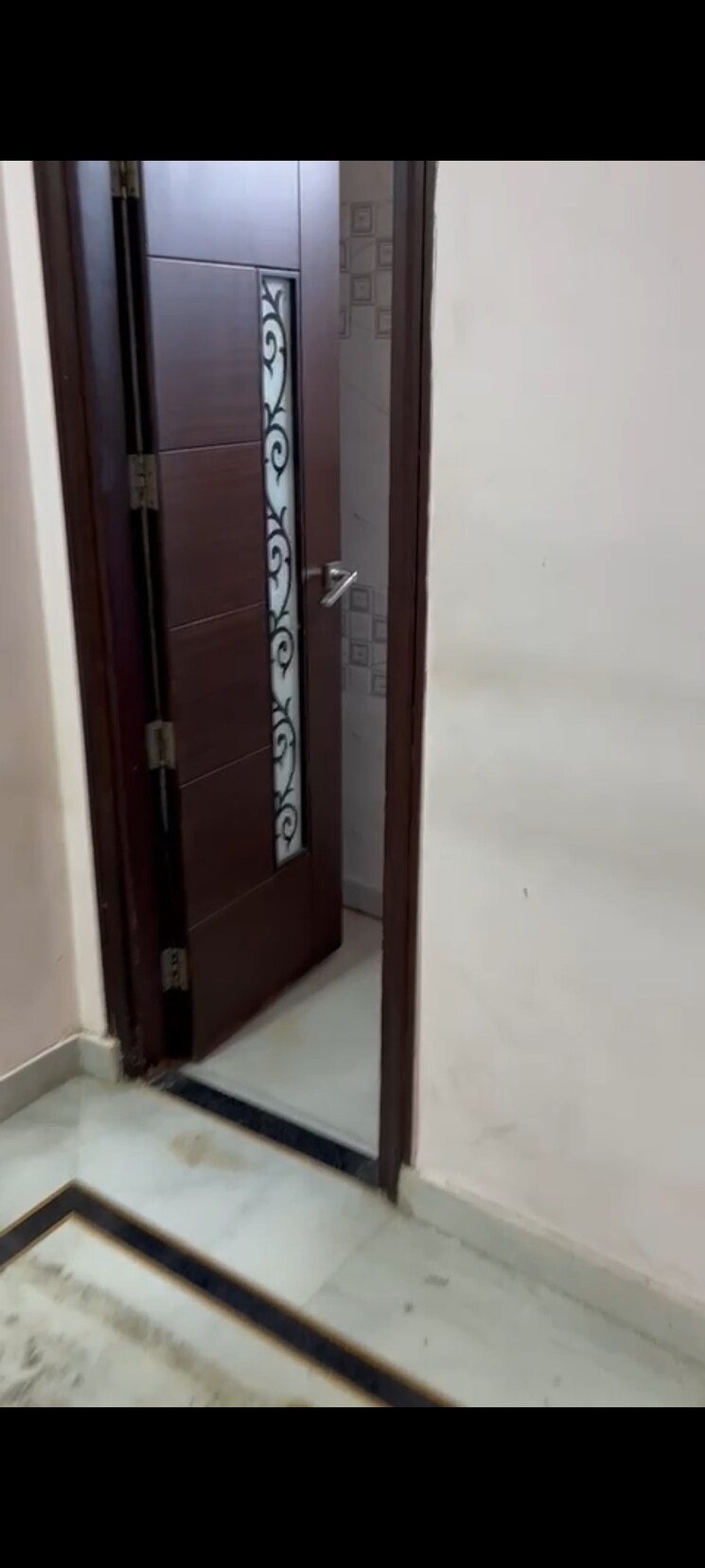 Cover Image, rohini sector 13 2 Bedroom 1200 Sq.Ft. Builder Floor In Rohini Sector 13 Delhi 9723107