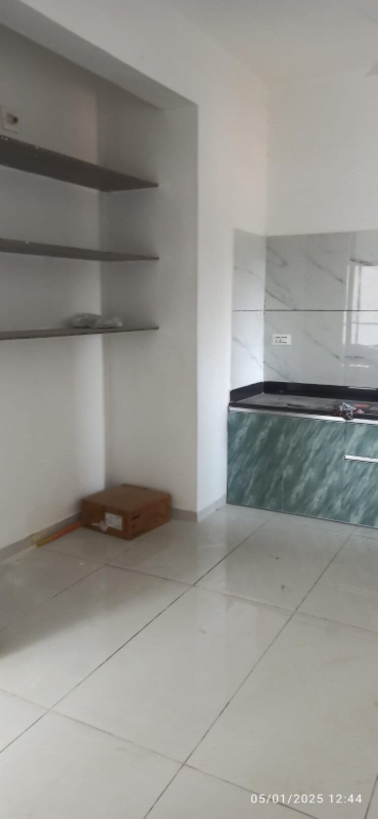 Bathroom, chandkheda 3 Bedroom 1800 Sq.Ft. Apartment In Chandkheda Ahmedabad 9723151
