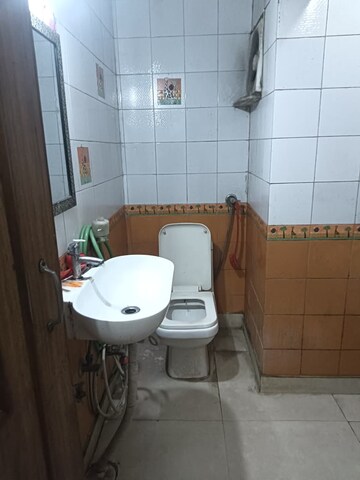 Bathroom in 3 BHK Builder Floor at Pitampura – for Rent