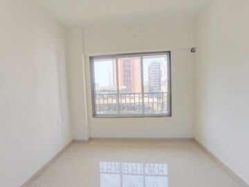 Room in 2 BHK Apartment at Pallavi Chhaya CHS, Chembur – for Rent