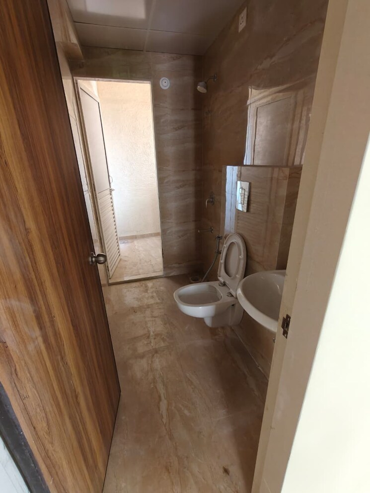 Bathroom, siddhi-highland-springs 2 Bedroom 636 Sq.Ft. Apartment In Dhokali Thane 9723163