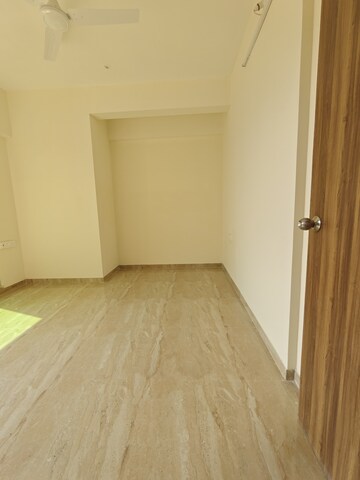 Room in 2 BHK Apartment at Siddhi Highland Springs, Dhokali – for Rent