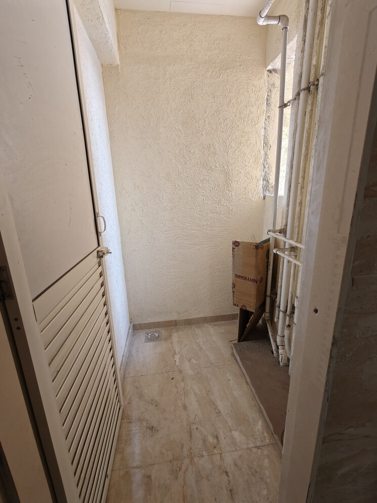 Bathroom, siddhi-highland-springs 2 Bedroom 636 Sq.Ft. Apartment In Dhokali Thane 9723163