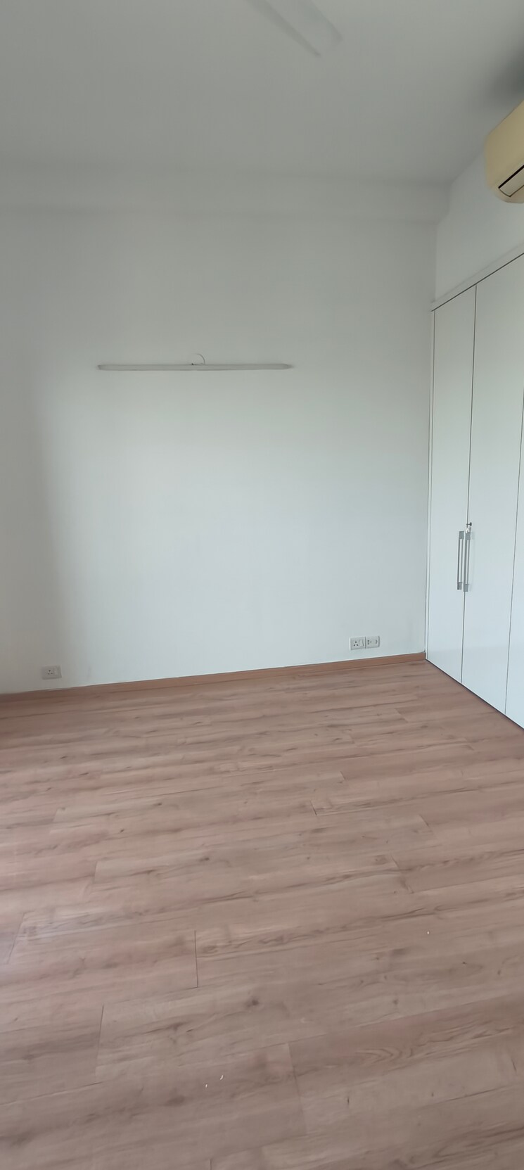 Room, ireo-skyon 2 Bedroom 1374 Sq.Ft. Apartment In Sector 60 Gurgaon 9723217