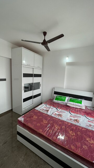 Bedroom in 3 BHK Apartment at Shroff Aureta, Koregaon Park Annexe – for Rent