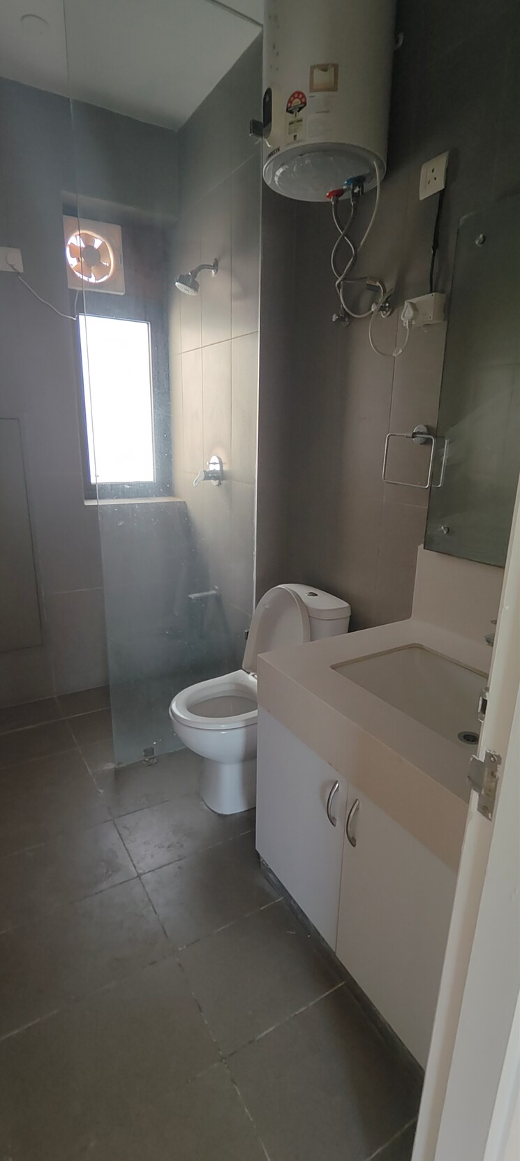 Bathroom, ireo-skyon 2 Bedroom 1524 Sq.Ft. Apartment In Sector 60 Gurgaon 9723230