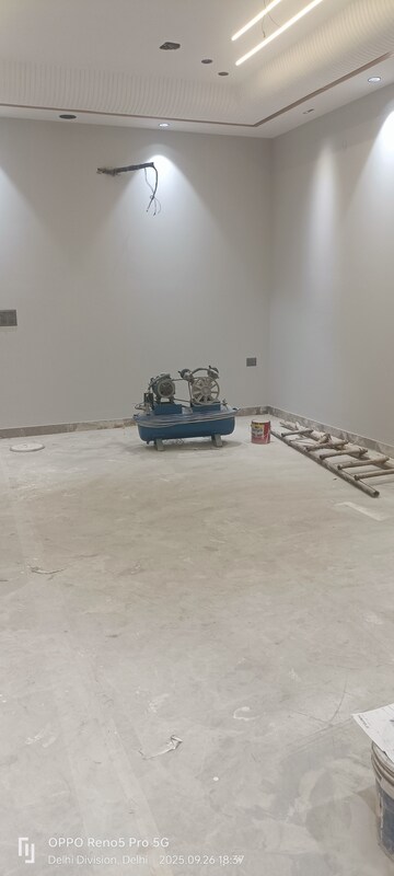 Hall in 3 BHK Builder Floor at Janakpuri – for Sale