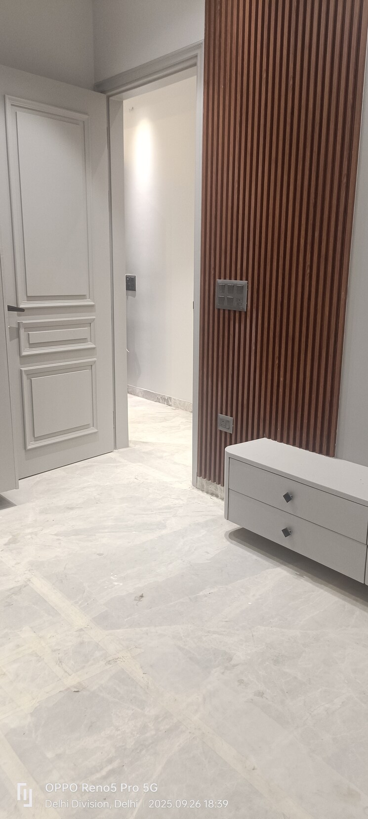 Room, janakpuri 3 Bedroom 1350 Sq.Ft. Builder Floor In Janakpuri Delhi 9723261