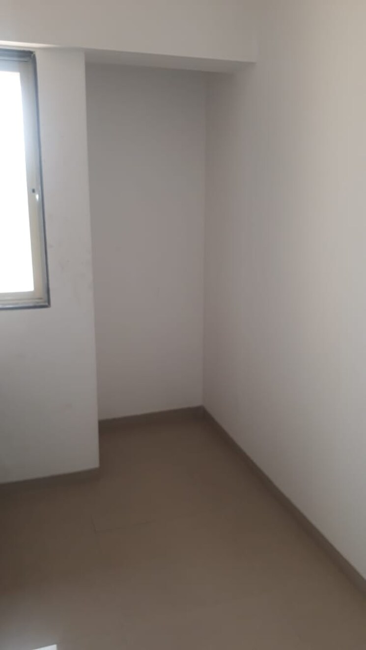 Room, mansarovar-residency 1 Bedroom 393 Sq.Ft. Apartment In Desai Village Thane 9723250