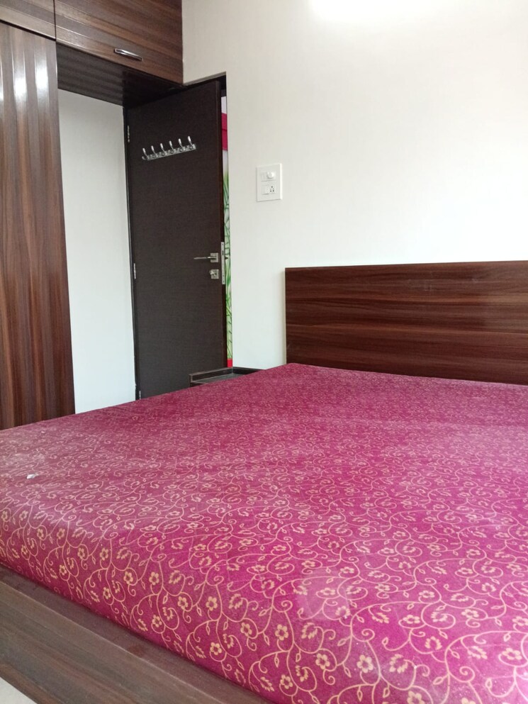 Bedroom, andheri east 1.5 Bedroom 550 Sq.Ft. Apartment In Andheri East Mumbai 9723251