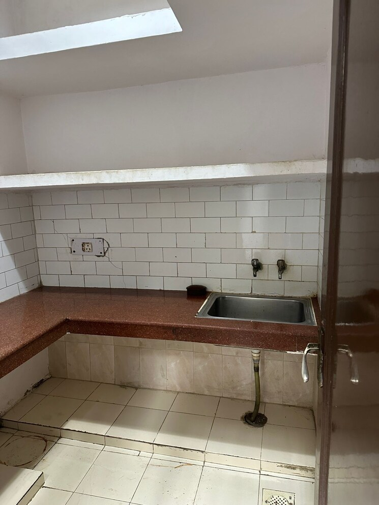 Kitchen, rwa-apartments-sector-19 1.5 Bedroom 750 Sq.Ft. Independent House In Sector 19 Noida 9723297