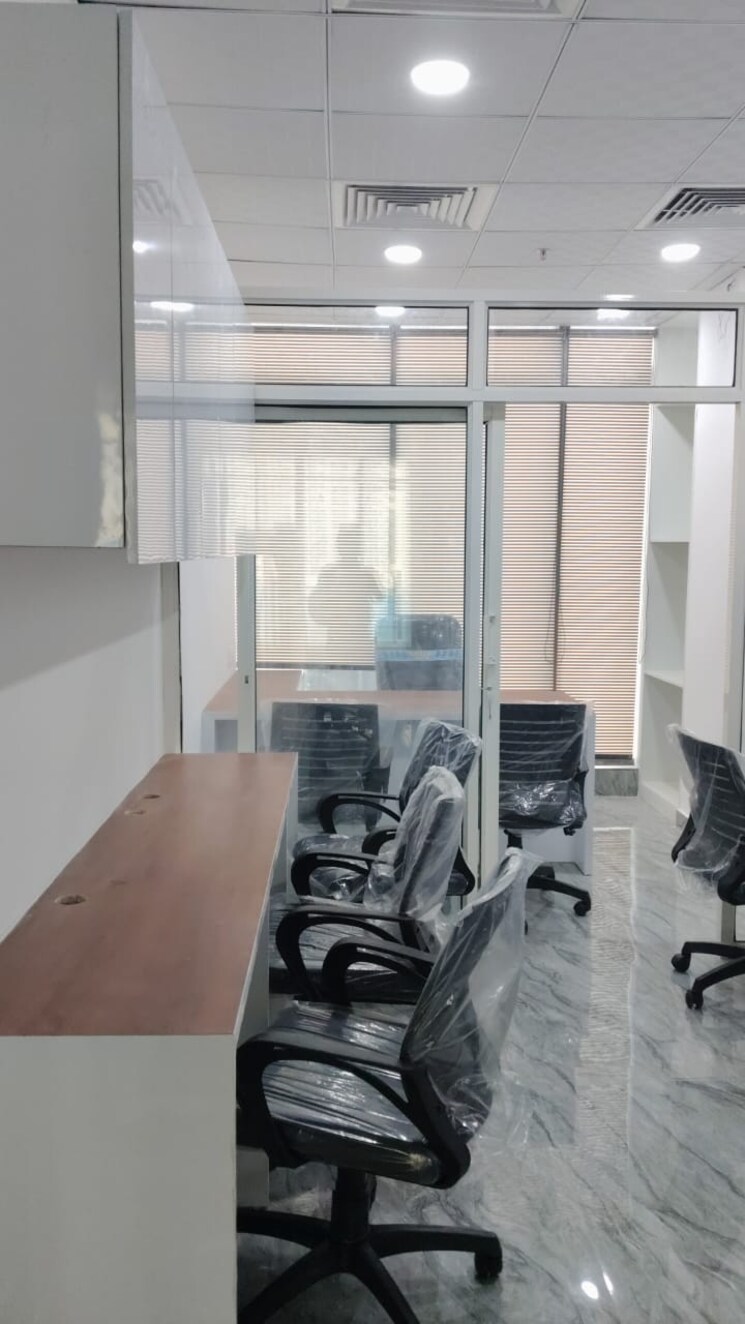 Team Area, ocean-golden-i Commercial Office Space 400 Sq.Ft. In Tech Zone 4 Greater Noida Greater Noida 9723384