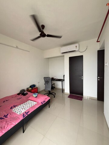 3 BHK Apartment For Rent in Cosmos Jewels Solitaire, Ghodbunder Road