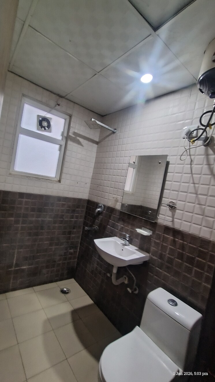 Bathroom, south city 1 1 RK 245 Sq.Ft. Builder Floor In South City 1 Gurgaon 9723416