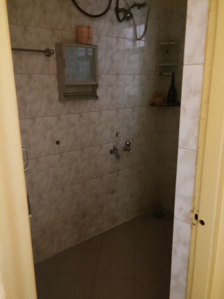 Bathroom, aditya-shagun 1 Bedroom 560 Sq.Ft. Apartment In Bavdhan Pune 9723415