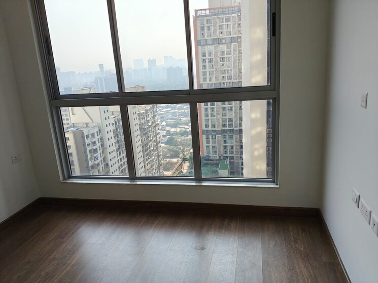 Room, piramal-revanta 1.5 Bedroom 600 Sq.Ft. Apartment In Mulund West Mumbai 9723461