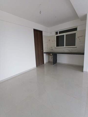 Room in 3 BHK Apartment at Goel Ganga Serio, Kharadi – for Rent