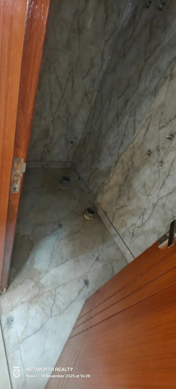 Balcony in 2 BHK Builder Floor at Super Avenue, Sector 73 – for Sale