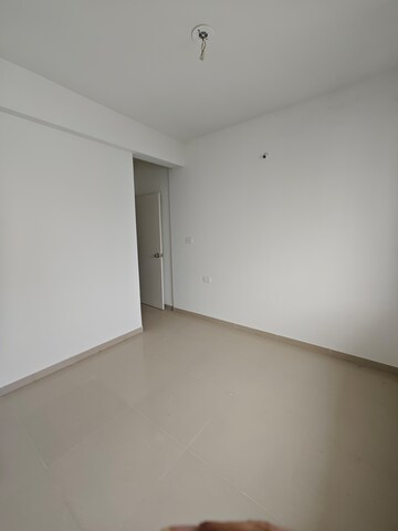 Room in 1 BHK Apartment at Peninsula Address One, Gahunje – for Rent