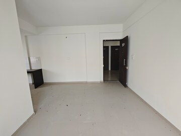 Room in 1 BHK Apartment at Peninsula Address One, Gahunje – for Rent