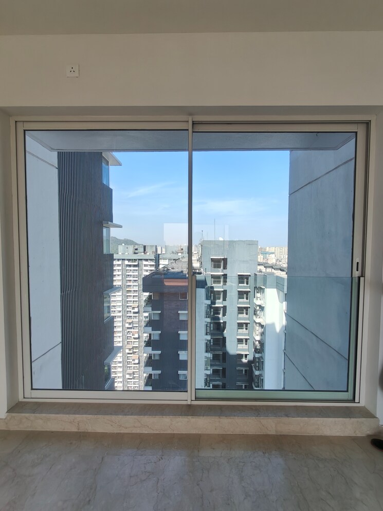 Living Room, narang-rozanne-by-courtyard 3 Bedroom 1154 Sq.Ft. Apartment In Pokhran Road No Two Thane 9723550