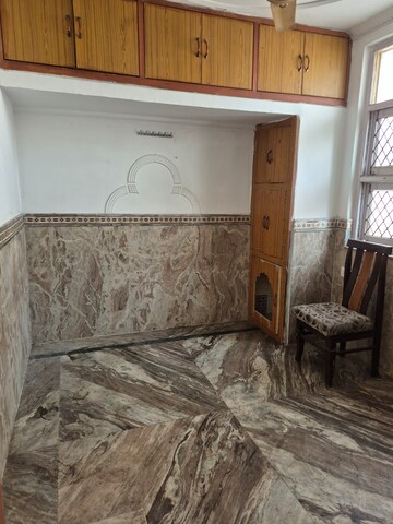 Balcony in 1 RK Builder Floor at Mayur Vihar – for Rent