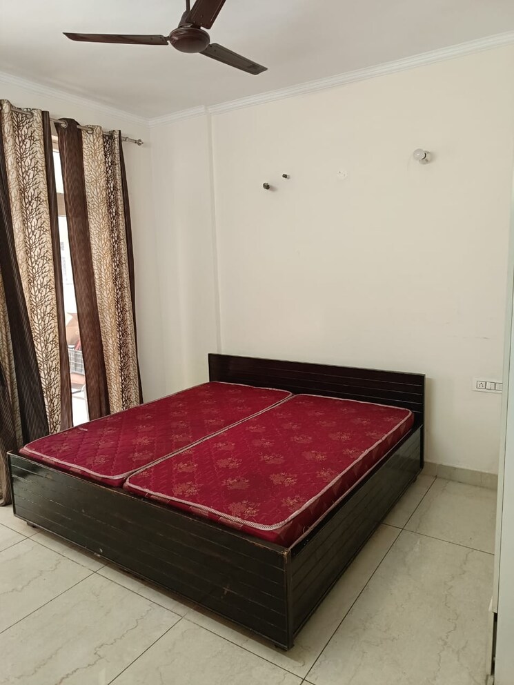 Bedroom, motiaz-royal-citi 3 Bedroom 1910 Sq.Ft. Apartment In Ambala Highway Zirakpur 9723583