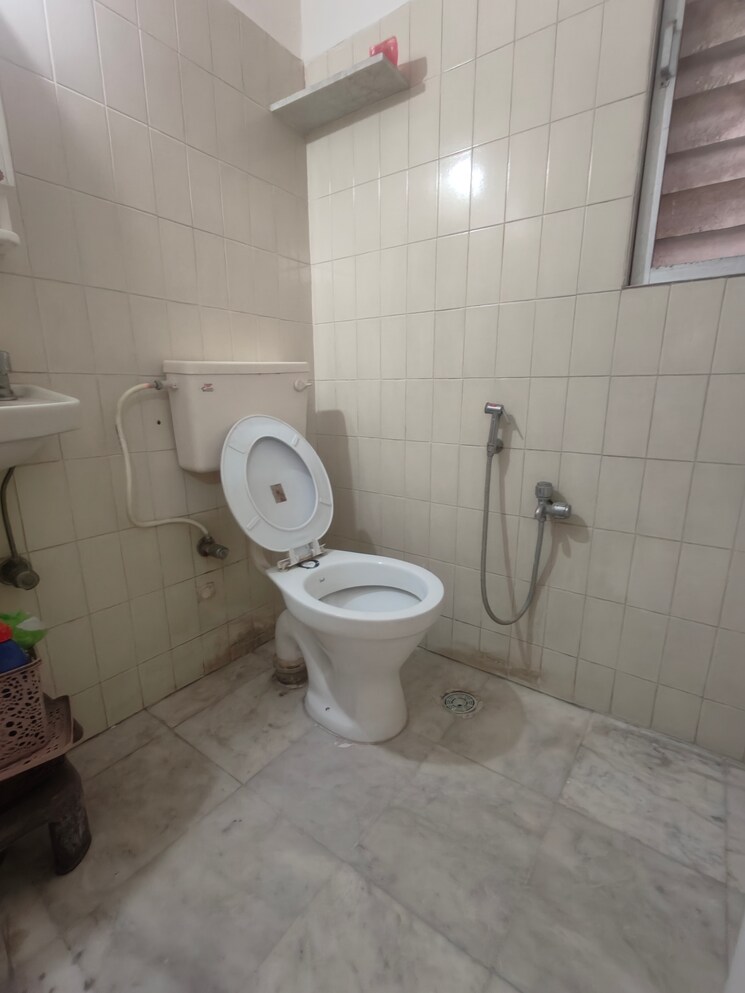 Bathroom, flower-valley-complex 1 Bedroom 486 Sq.Ft. Apartment In Khopat Thane 9723639